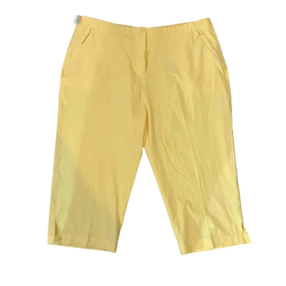 NWT Page & Tuttle Yellow Stretch Capri Golf Chinos Pants Plus Size 16 - Picture 1 of 4